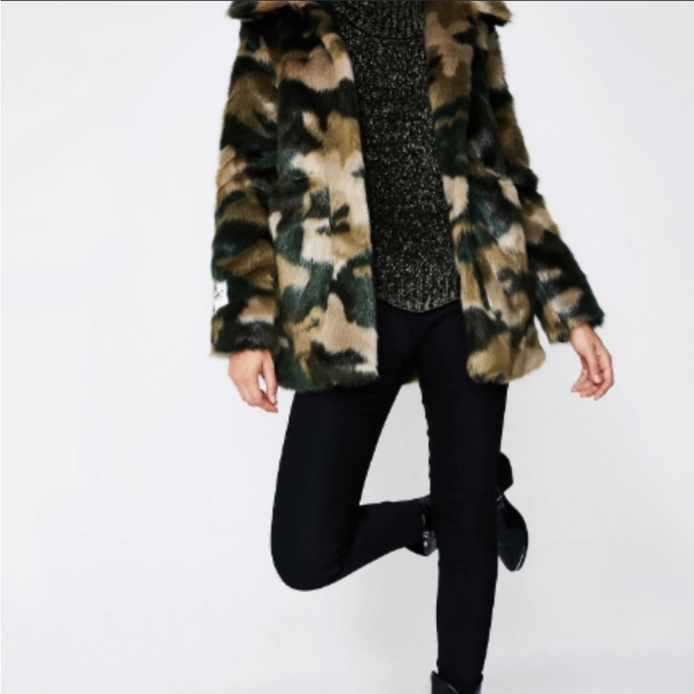 CAMO FUR COAT - Picture 6 of 17